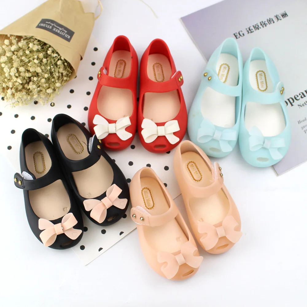 Korean Style Bow Girls Sandals Breathable Fish Mouth PVC Female Summer Jelly Shoes Baby Toddler
Korean Style Bow Girls Sandals Breathable Fish Mouth PVC Female Summer Jelly Shoes Baby Toddler