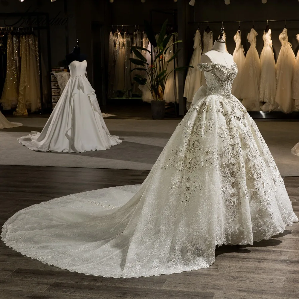 Miaoduo Luxury Lace Applique Pearls Beading Princess Wedding