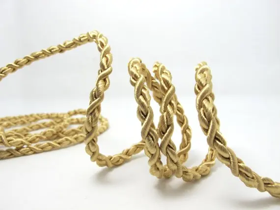 CLEARANCE|5 Yards 5mm Metallic Gold Rope String|Beige Brown Cord|Rope|Decorative Rope Cord|Handle Cord|Craft Supplies
CLEARANCE|5 Yards 5mm Metallic Gold Rope String|Beige Brown Cord|Rope|Decorative Rope Cord|Handle Cord|Craft Supplies