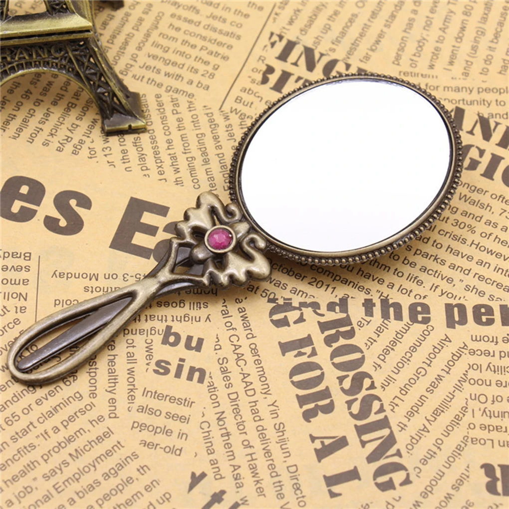 NEW Hollow Handle Cosmetic Mirror Comb Suit Set Round Shaped Mirror Patterns Random
NEW Hollow Handle Cosmetic Mirror Comb Suit Set Round Shaped Mirror Patterns Random