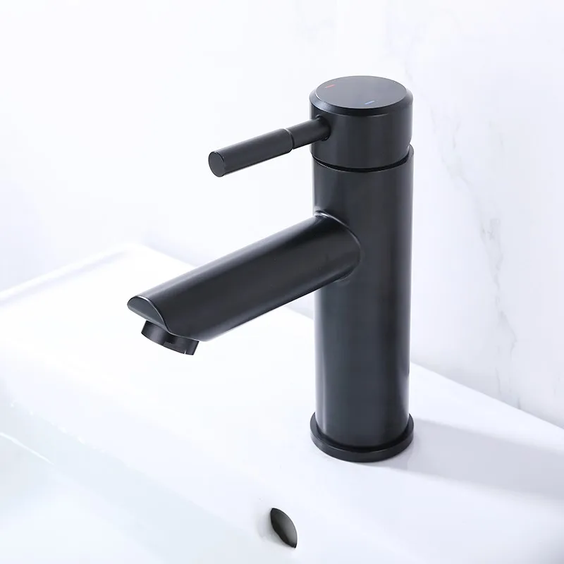 Black Bathroom Vessel Sink Faucet Stainless Steel Single Handle One Hole bathroom mixer tap Hot and cold water basin faucet
Black Bathroom Vessel Sink Faucet Stainless Steel Single Handle One Hole bathroom mixer tap Hot and cold water basin faucet