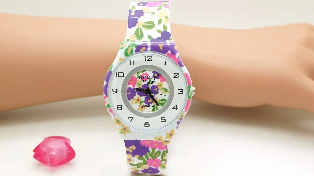 Fashion Women Quartz Watches Willis Carved Flower MiNi Resin Waterproof Ladies Carved Flower Watches 0840
Fashion Women Quartz Watches Willis Carved Flower MiNi Resin Waterproof Ladies Carved Flower Watches 0840