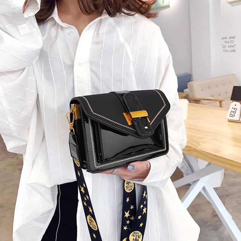 spring and summer 2019 shoulder bag with belt pure color office lady student bag high quality pu bag
spring and summer 2019 shoulder bag with belt pure color office lady student bag high quality pu bag
