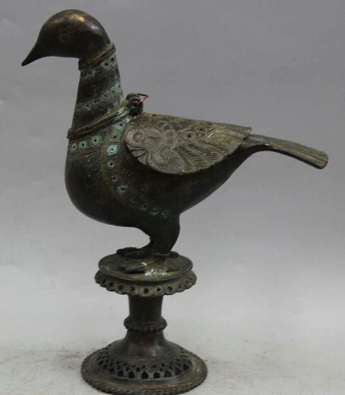 song voge gem S5794 10" Old Chinese Bronze Palace Duck Bird Zun Hollow Statue Incense Burner Censer
song voge gem S5794 10" Old Chinese Bronze Palace Duck Bird Zun Hollow Statue Incense Burner Censer