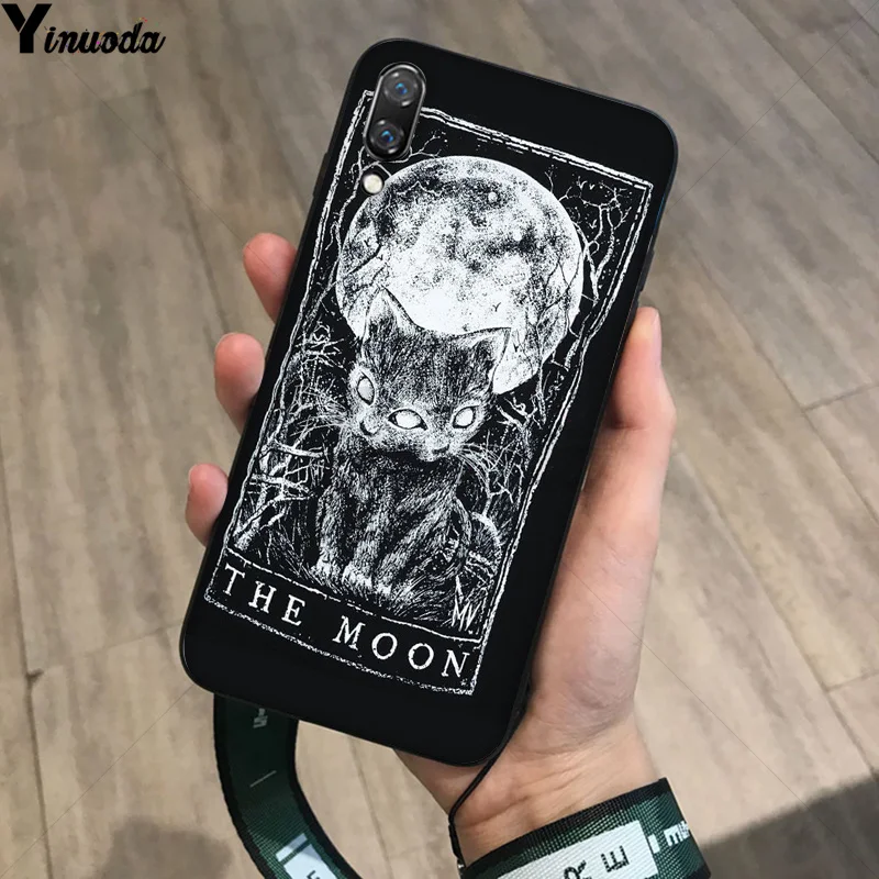 Magic Moon Tarot
