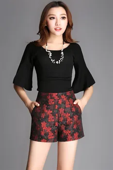 Woman Spring Autumn Plus Size High Elastic Waist Shorts Skirts Female Summer Oversized Jacquard Skirts Shorts Lady Thick Shorts
Woman Spring Autumn Plus Size High Elastic Waist Shorts Skirts Female Summer Oversized Jacquard Skirts Shorts Lady Thick Shorts