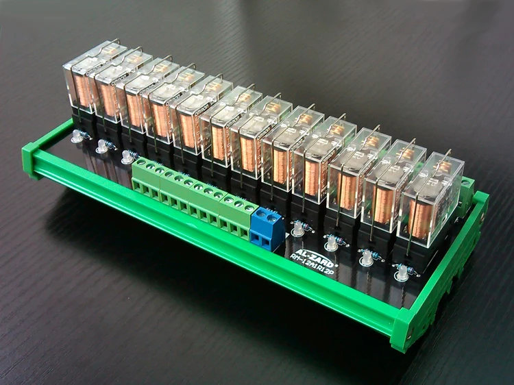 Free shipping Twelve 10A OMRON relay module output board expansion board RM-10A1R12P
Free shipping Twelve 10A OMRON relay module output board expansion board RM-10A1R12P
