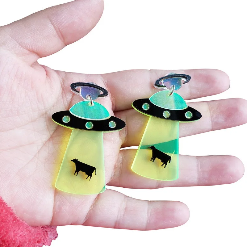 Acrylic Personality Cute Dangle Drop Earrings Geometric Cartoon UFO Spaceship Flying Saucer Alien 1Pair High Quality
Acrylic Personality Cute Dangle Drop Earrings Geometric Cartoon UFO Spaceship Flying Saucer Alien 1Pair High Quality