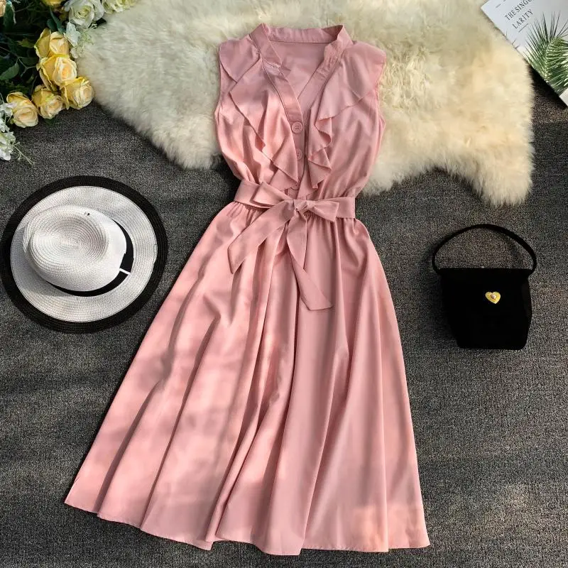 Pure color V-neck sleeveless irregular ruffled single-breasted high-waist lace dress 2019 new fashion women's adult clothing
Pure color V-neck sleeveless irregular ruffled single-breasted high-waist lace dress 2019 new fashion women's adult clothing