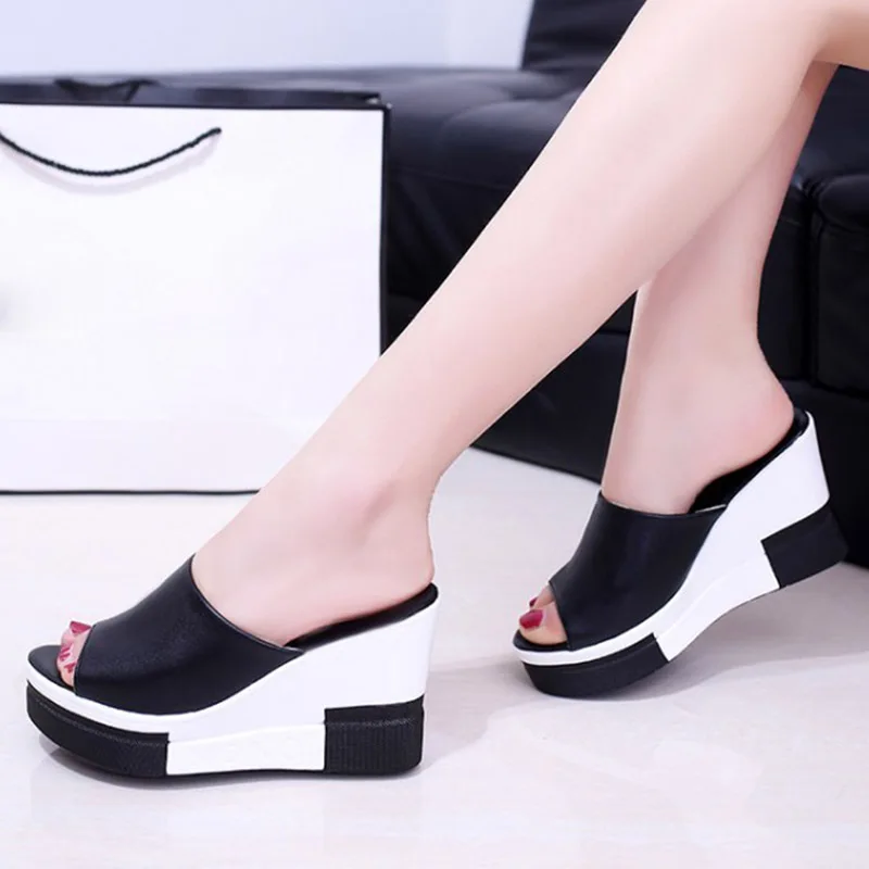 Platform Slippers 2019 Summer Shoes Supper High Heels Slipper Wedges Platform Shoes Black White Slides zapatos mujer N7231
Platform Slippers 2019 Summer Shoes Supper High Heels Slipper Wedges Platform Shoes Black White Slides zapatos mujer N7231