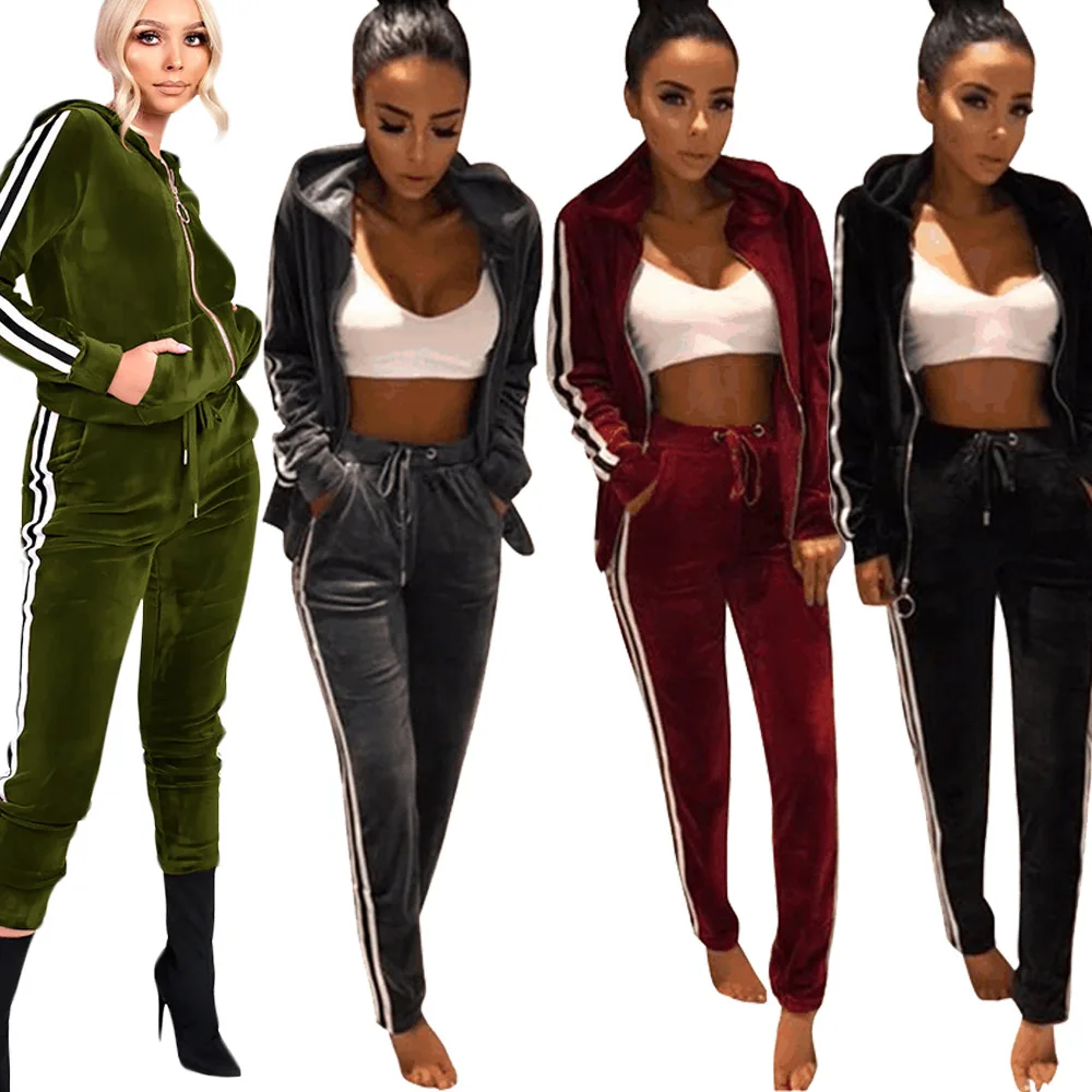 Ladies casual suit autumn and winter personality velvet sports suit home clothing four color 2 sets of sexy hoodies + pants
Ladies casual suit autumn and winter personality velvet sports suit home clothing four color 2 sets of sexy hoodies + pants