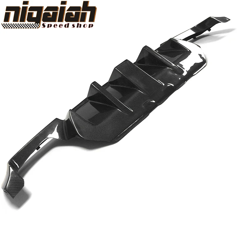 V Style Carbon Fiber Rear Bumper Diffuser Lip Spoiler With Led Light Pilot Lamp for BMW 5 Series Car Styling F10 F18 M5 Sport
V Style Carbon Fiber Rear Bumper Diffuser Lip Spoiler With Led Light Pilot Lamp for BMW 5 Series Car Styling F10 F18 M5 Sport