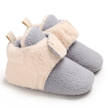 Warm baby shoes 0-1 years old men and women baby casual cotton shoes soft bottom hook toddler shoes 
Warm baby shoes 0-1 years old men and women baby casual cotton shoes soft bottom hook toddler shoes