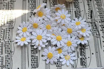 20 Pieces 2cm Water Soluble Cotton Embroidery DIY Manual Daisy Flower Lace Patch Applique for Clothes
20 Pieces 2cm Water Soluble Cotton Embroidery DIY Manual Daisy Flower Lace Patch Applique for Clothes