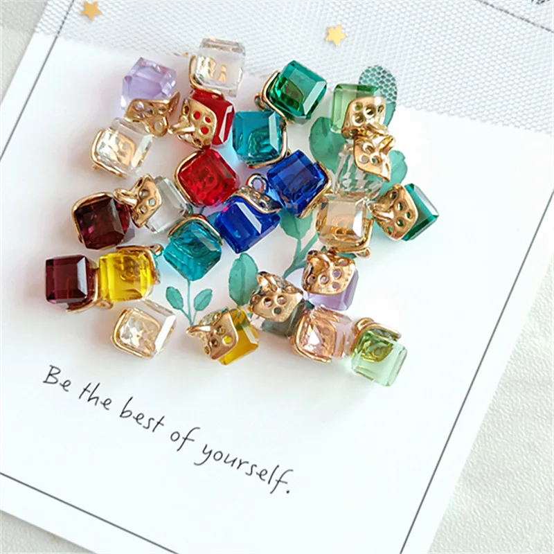 10pcs 10x9mm Korean new mix color crystal rhinestone charms cubic stone gold DIY Necklace accessories crystal pendant wholesale
10pcs 10x9mm Korean new mix color crystal rhinestone charms cubic stone gold DIY Necklace accessories crystal pendant wholesale