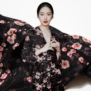 New 12mm inkjet silk crepe de chine fabric skirt skirt shirt fashion clothing fabric 100% natural silk printed fabric wholesale
New 12mm inkjet silk crepe de chine fabric skirt skirt shirt fashion clothing fabric 100% natural silk printed fabric wholesale