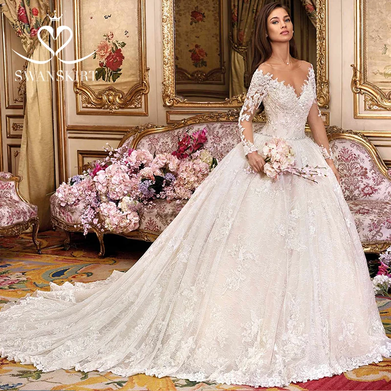 Swanskirt Beaded Ball Gown Wedding Dress 2019 Long Sleeve Appliques Lace Bridal Gown Princess Chapel Train vestido de noiva U112
Swanskirt Beaded Ball Gown Wedding Dress 2019 Long Sleeve Appliques Lace Bridal Gown Princess Chapel Train vestido de noiva U112