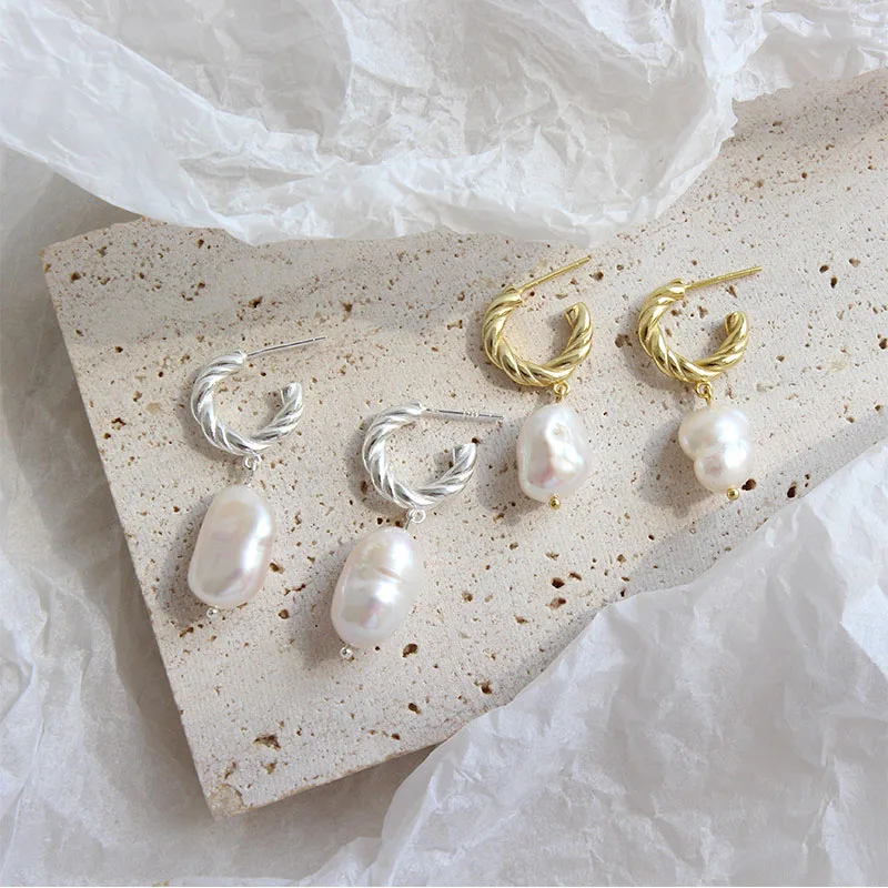 925 sterling silver Baroque natural freshwater pearl stud earrings openwork elegant female earrings 925 silver jewelry
925 sterling silver Baroque natural freshwater pearl stud earrings openwork elegant female earrings 925 silver jewelry