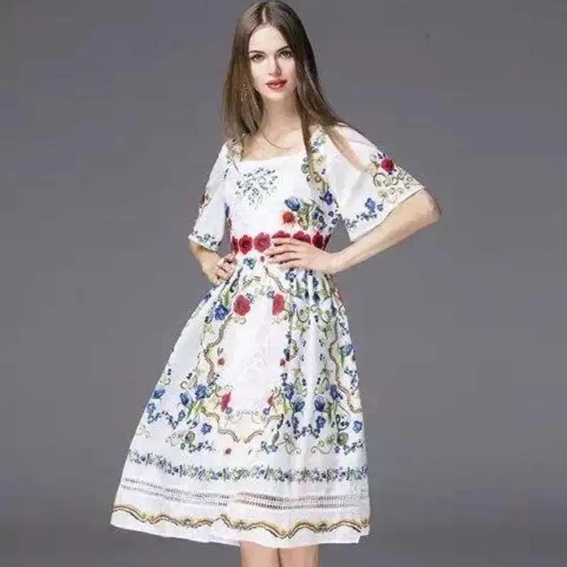 2018 Dresses New Fashion Summer Style Women Square Collar Lace Embroidery Print Patchwork Short Sleeve Vintage Retro Dress OL 
2018 Dresses New Fashion Summer Style Women Square Collar Lace Embroidery Print Patchwork Short Sleeve Vintage Retro Dress OL