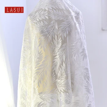 LASUI off white Fashion Mesh White sequins feathers Embroidered Lace vestido de noiva prom dresses DIY decoration X0189
LASUI off white Fashion Mesh White sequins feathers Embroidered Lace vestido de noiva prom dresses DIY decoration X0189