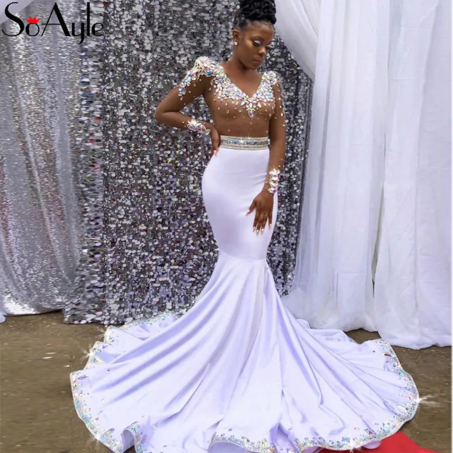 SoAyle Mermaid Evening Dress Plus size 2019 V-Neck Long Sleeves Sheer Prom Dresses Crystals Party Gown Beading Vesidos De Festa
SoAyle Mermaid Evening Dress Plus size 2019 V-Neck Long Sleeves Sheer Prom Dresses Crystals Party Gown Beading Vesidos De Festa