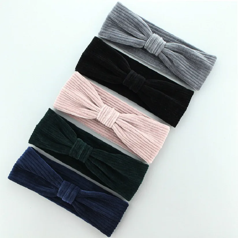 New 1PCS Velvet Knotted Hairband Women Noble Scrunchy Twist Hair Bands Turban Bowknot Headband Bandana Bandage On Head Band
New 1PCS Velvet Knotted Hairband Women Noble Scrunchy Twist Hair Bands Turban Bowknot Headband Bandana Bandage On Head Band