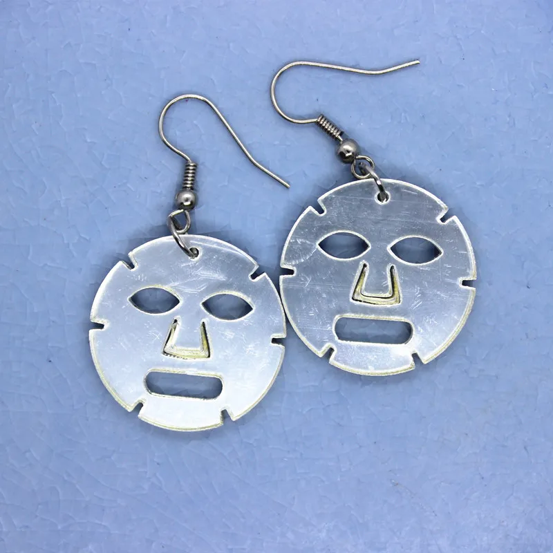Funny Cute Silver Mirror Acrylic Mask Earrings Women's Fashion Unique Handmade DIY Jewelry Gifts Party Interesting Accessories
Funny Cute Silver Mirror Acrylic Mask Earrings Women's Fashion Unique Handmade DIY Jewelry Gifts Party Interesting Accessories