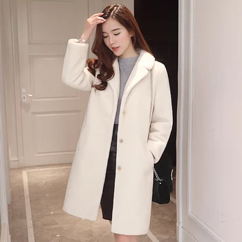 Notched collar nautural wool coats outeerwear women fashion single breasted warm winter wool jackets 2018 new autumn collection
Notched collar nautural wool coats outeerwear women fashion single breasted warm winter wool jackets 2018 new autumn collection