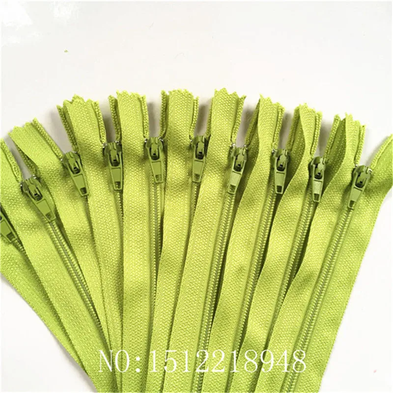 

50pcs ( 16 Inch ) 40CM Green Nylon Coil Zippers Tailor Sewer Craft Crafter's &FGDQRS #3 Closed End