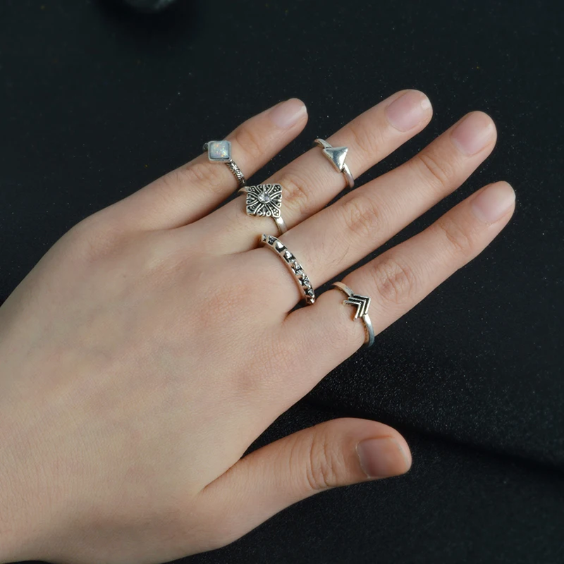 Miss Zoe 6pcs/set Bohemian BOHO Rings Arrow Stone Mosaic Geometric Punk Ring Vintage Women Finger Jewelry
Miss Zoe 6pcs/set Bohemian BOHO Rings Arrow Stone Mosaic Geometric Punk Ring Vintage Women Finger Jewelry