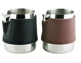 1pc 300ml/12oz Silicone thermal insulation no handle Stainless Steel Milk Pitcher/Jug Foaming Jug/Teflon for fancy coffee maker
1pc 300ml/12oz Silicone thermal insulation no handle Stainless Steel Milk Pitcher/Jug Foaming Jug/Teflon for fancy coffee maker
