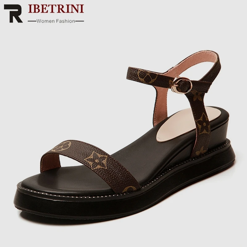 RIBETRINI Brand Luxury Genuine Leather Shoes Sandals Women 2019 Big Size 34-41 Summer Casual Women Wedges Platform Shoes Woman
RIBETRINI Brand Luxury Genuine Leather Shoes Sandals Women 2019 Big Size 34-41 Summer Casual Women Wedges Platform Shoes Woman