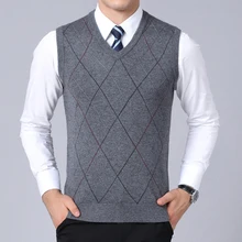 2021 New Fashion Brand Sweater For Mens Pullover Vest Slim Fit Jumpers Knitwear Plaid Autumn Korean Style Casual Men Clothes
2021 New Fashion Brand Sweater For Mens Pullover Vest Slim Fit Jumpers Knitwear Plaid Autumn Korean Style Casual Men Clothes