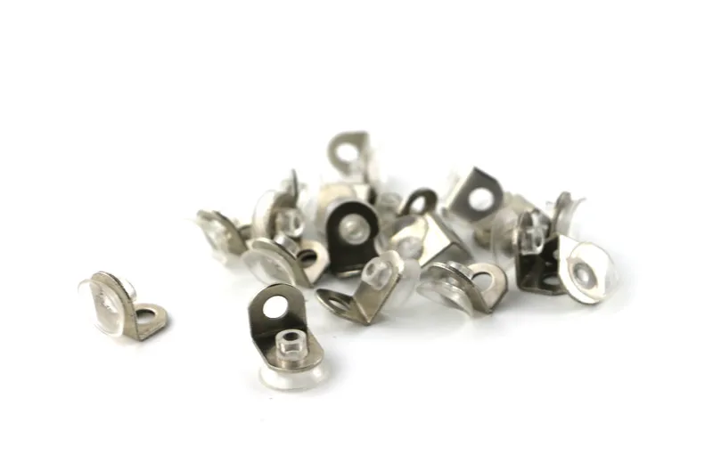 12 Pcs Glass Fixing Clip Shelf Mounting Holder Angle Support Plates Bracket with Suction Cup Silver Tone Install Screw Dia 0.5cm
12 Pcs Glass Fixing Clip Shelf Mounting Holder Angle Support Plates Bracket with Suction Cup Silver Tone Install Screw Dia 0.5cm