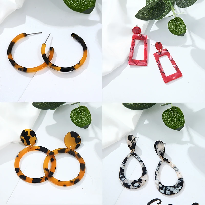 New Korean Version Of Acetate Earrings Fashion Temperament Leopard Style Acrylic Earrings Bohemian National Wind Pendant Earring
New Korean Version Of Acetate Earrings Fashion Temperament Leopard Style Acrylic Earrings Bohemian National Wind Pendant Earring