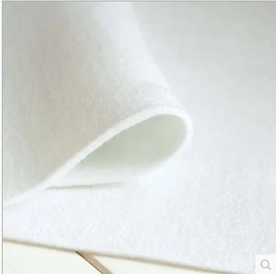 New 2015,Thickness 2mm,280g Cotton fabric Batting filler patchwork quilting Craft DIY Projects lining/interlinings Free shipping
New 2015,Thickness 2mm,280g Cotton fabric Batting filler patchwork quilting Craft DIY Projects lining/interlinings Free shipping