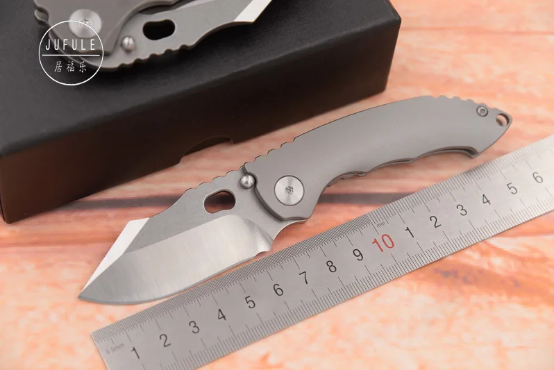 JUFULE New original Hobbit Titanium handle ball bearing D2 blade camping hunting knives EDC tool folding dinner kitchen knife
JUFULE New original Hobbit Titanium handle ball bearing D2 blade camping hunting knives EDC tool folding dinner kitchen knife