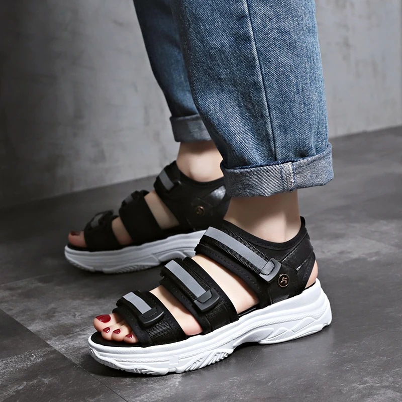 Rimocy black camouflage high platform sandals women hi-street thick bottom open toe summer sneakers shoes woman casual sandalias
Rimocy black camouflage high platform sandals women hi-street thick bottom open toe summer sneakers shoes woman casual sandalias