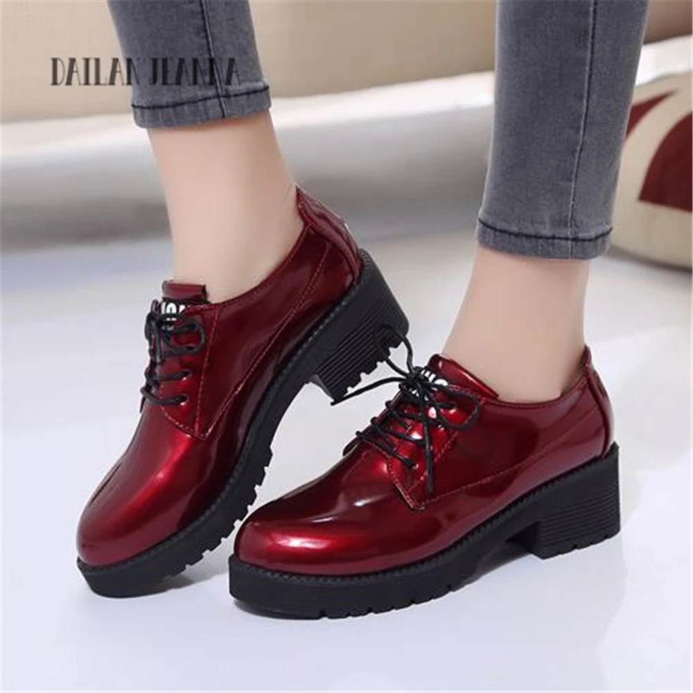 European style British shoes spring and autumn new fashion low heels thick and round head tether women's shoes 2018 fashion
European style British shoes spring and autumn new fashion low heels thick and round head tether women's shoes 2018 fashion