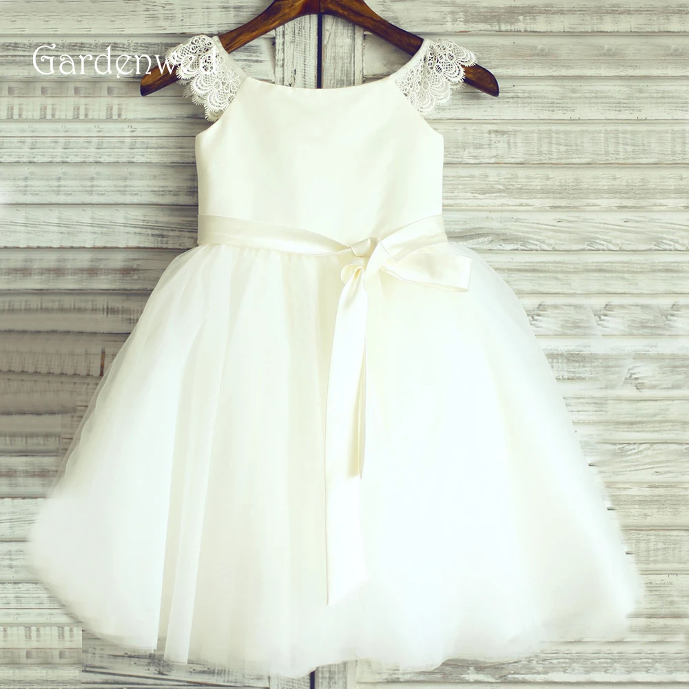 Gardenwed High Quality 2020 Flower Girl Dresses For Weddings Ivory White Kids Tulle First Communion Dresses Formal Party Gowns
Gardenwed High Quality 2020 Flower Girl Dresses For Weddings Ivory White Kids Tulle First Communion Dresses Formal Party Gowns