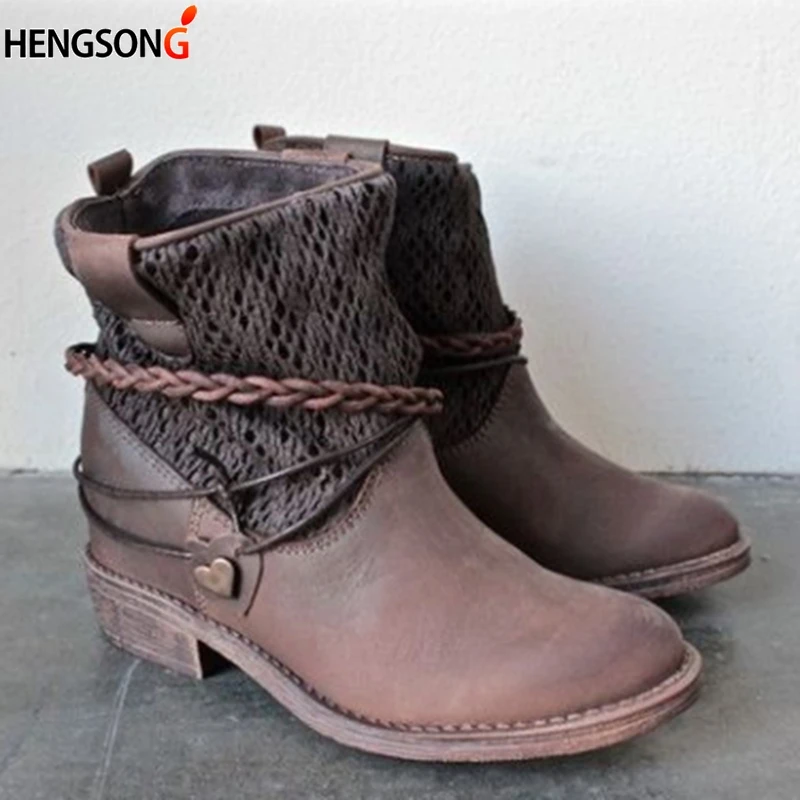 Women Martin Boots Leather Lace Buckle Straps Ankle boots Punk Gothic Style Round Toe Short Boots Female Mujer Zapatos Plus Size
Women Martin Boots Leather Lace Buckle Straps Ankle boots Punk Gothic Style Round Toe Short Boots Female Mujer Zapatos Plus Size