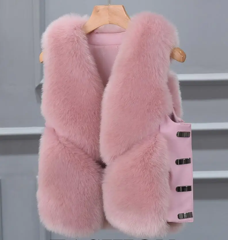 Maomao vest female short section Korean version autumn winter new vest shoulder fox fur grass vest jacket Fur & Faux Fur
Maomao vest female short section Korean version autumn winter new vest shoulder fox fur grass vest jacket Fur & Faux Fur