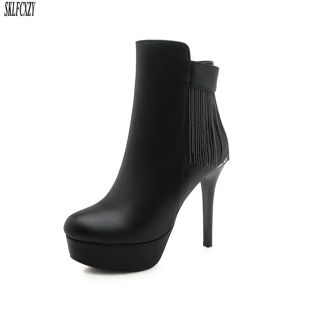 SKLFCXZY 2018 New European autumn ladies leather warm ankle boots 12 cm high - heeled cowhide woman boots fringed shoes women
SKLFCXZY 2018 New European autumn ladies leather warm ankle boots 12 cm high - heeled cowhide woman boots fringed shoes women