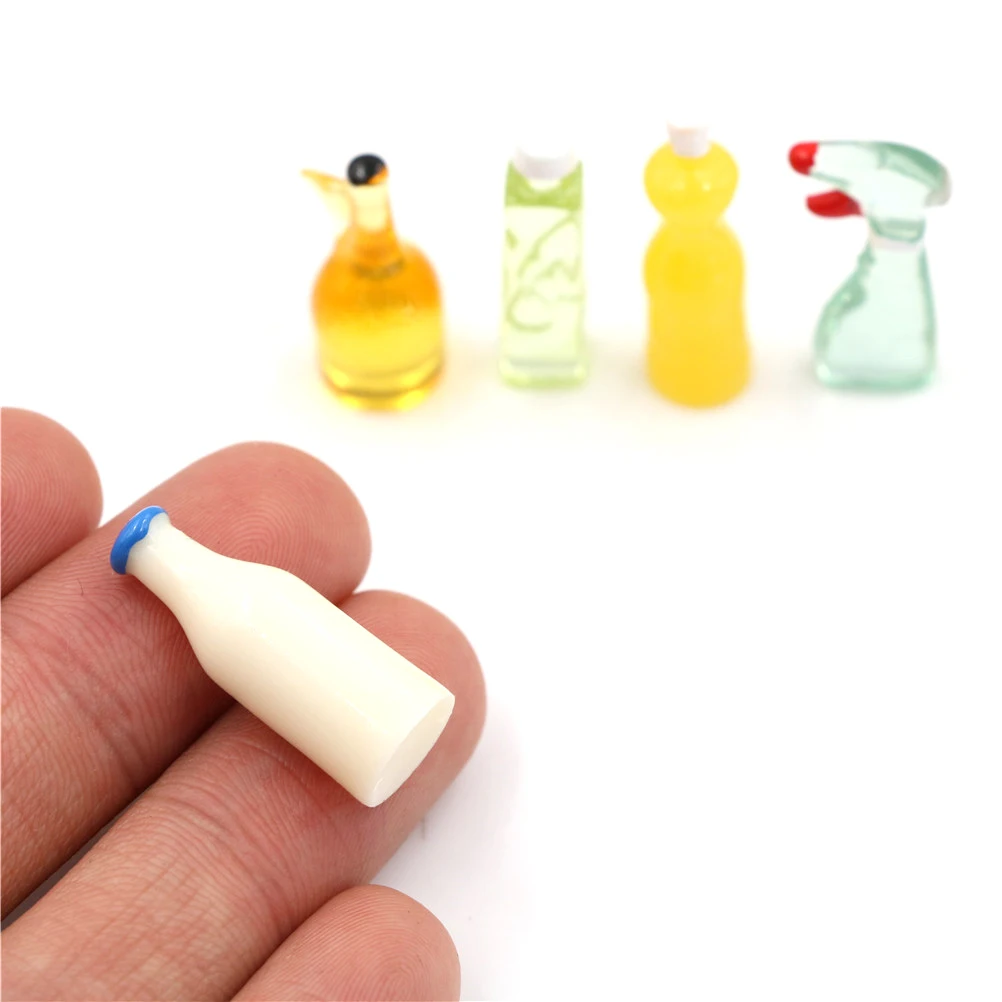5 Pieces Plastic Kitchen Bottles Dollhouse Miniature for Doll Accessories 1:12 Scale Toy Height 3cm
5 Pieces Plastic Kitchen Bottles Dollhouse Miniature for Doll Accessories 1:12 Scale Toy Height 3cm