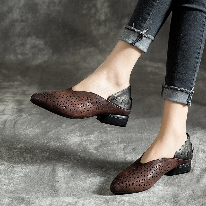 Women Pumps Pointed Toe Low Heels Lazy Shoes Hollow Out Embroidery Leather Pumps Women Handmade Genuine Leather Pumps Women 2019
Women Pumps Pointed Toe Low Heels Lazy Shoes Hollow Out Embroidery Leather Pumps Women Handmade Genuine Leather Pumps Women 2019