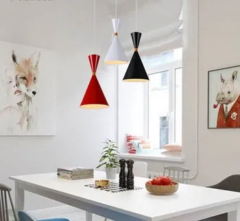 Nordic style mini three combination restaurant Bar Cafe creative pendant light
Nordic style mini three combination restaurant Bar Cafe creative pendant light