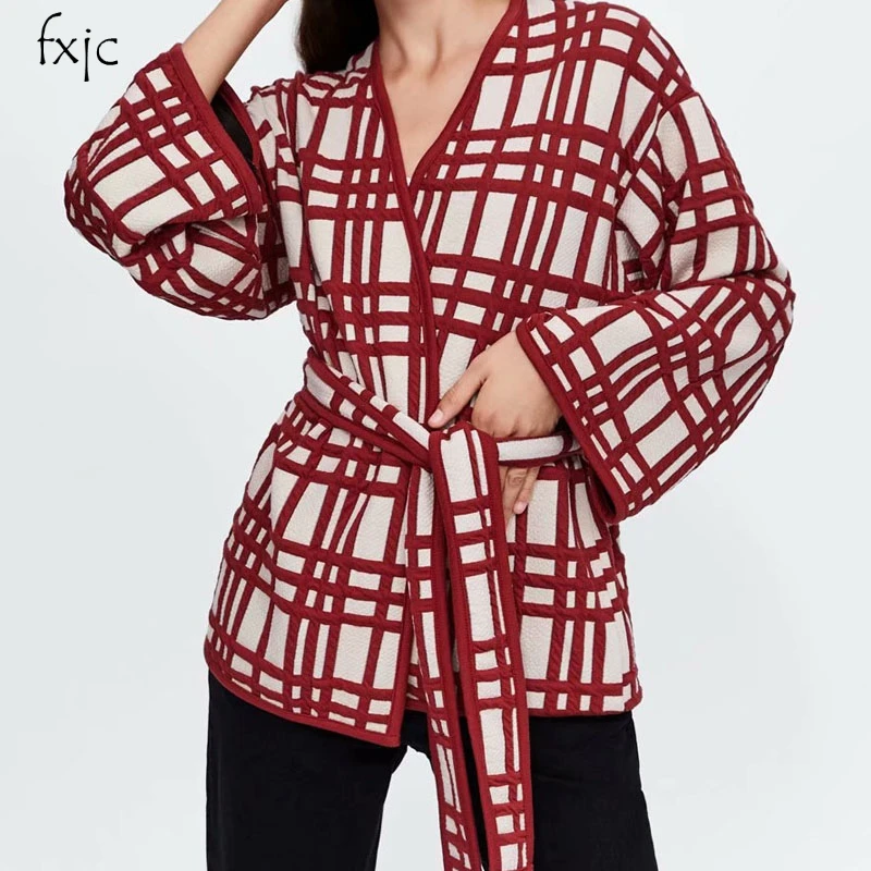 Elegance Women Long Sleeve V-neck Belt Decoration Plaid Loose Top Kimono Professional Women's 2018 Women's Shirt P119
Elegance Women Long Sleeve V-neck Belt Decoration Plaid Loose Top Kimono Professional Women's 2018 Women's Shirt P119