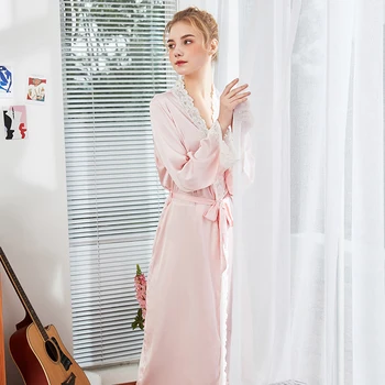 JULY'S SONG Satin Wedding Bride Bridesmaid Robe Floral Bathrobe Sleepwear Robe Nightdress Bathrobe Sexy Lace Pajamas
JULY'S SONG Satin Wedding Bride Bridesmaid Robe Floral Bathrobe Sleepwear Robe Nightdress Bathrobe Sexy Lace Pajamas
