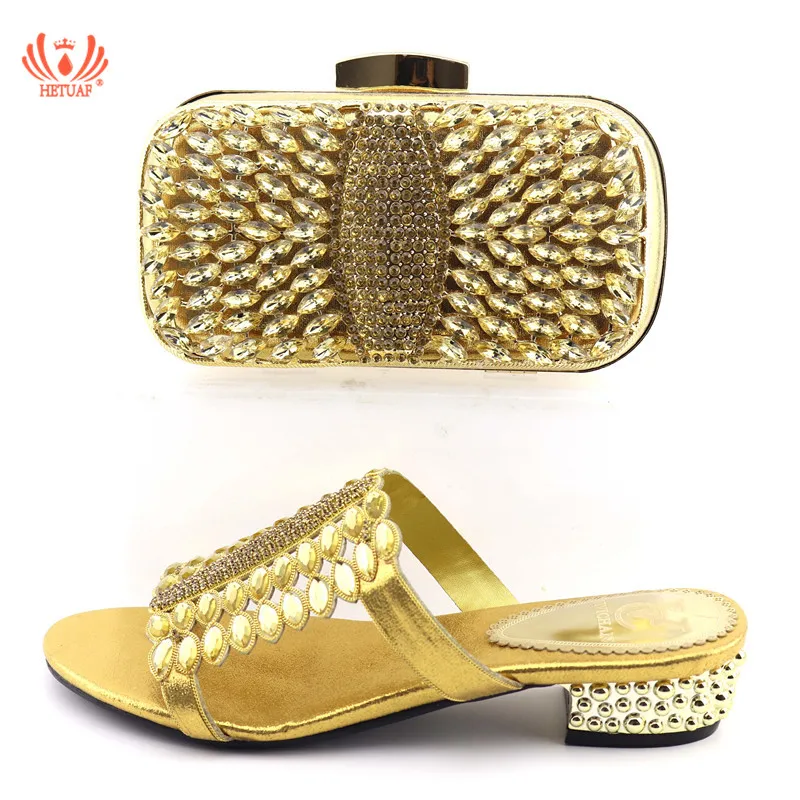African Women Shoes And Bag Set Gold Sandal Shoe with Hand bag Italian newest 2019 design size 37 to 43 shoes and bag to match
African Women Shoes And Bag Set Gold Sandal Shoe with Hand bag Italian newest 2019 design size 37 to 43 shoes and bag to match