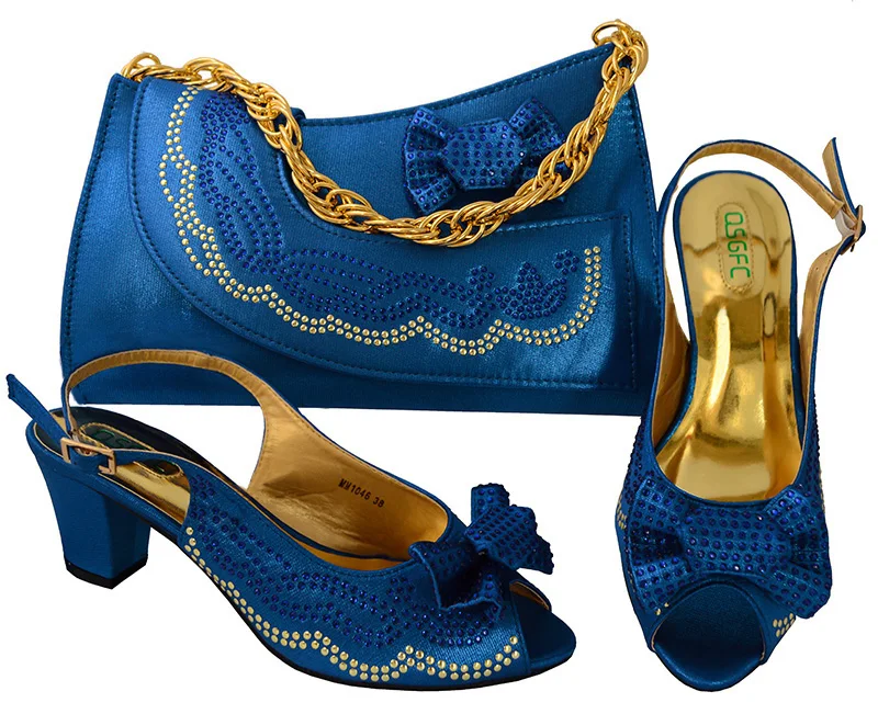 2018 newest fashion shoes and bag matching set high quality with big size 38 to 43 blue color low heel free shipping SB8094-2
2018 newest fashion shoes and bag matching set high quality with big size 38 to 43 blue color low heel free shipping SB8094-2